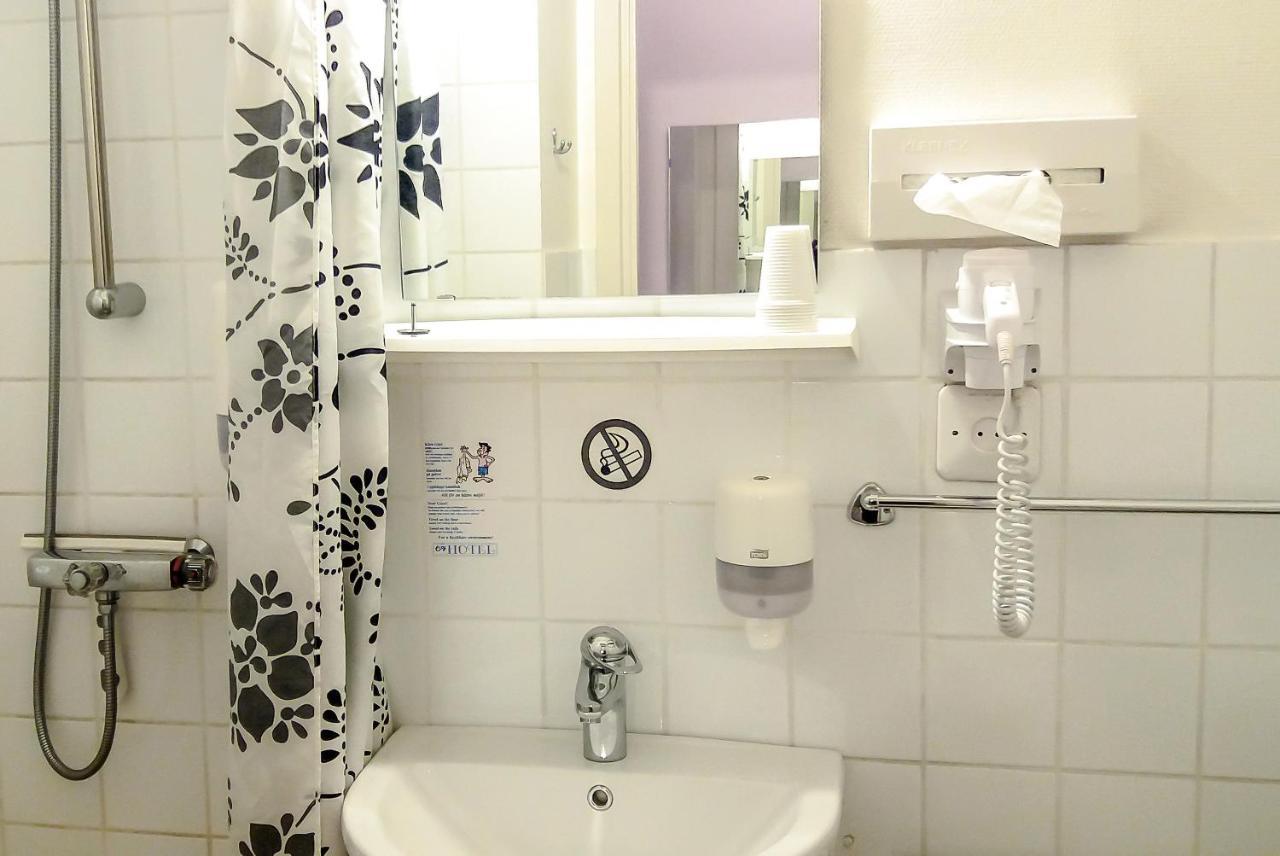 Hotel Соллефтео Экстерьер фото